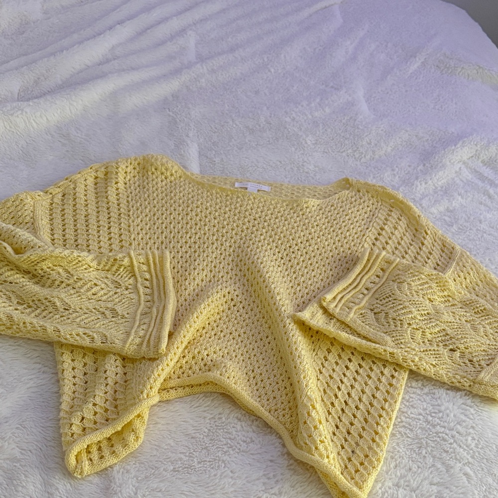 LC Lauren Conrad Light Yellow Knit Sweater